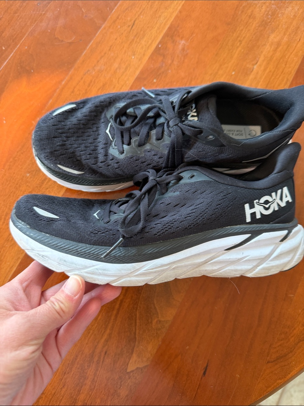 Black HOKA tennis shoes size 6.5 women’s
